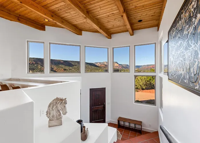 Holiday home The Belvedere - Hot Tub, Sauna, And Red Rock Views *