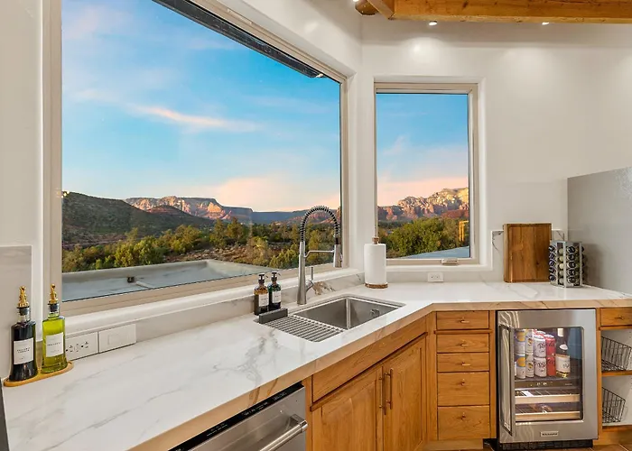 The Belvedere - Hot Tub, Sauna, And Red Rock Views *